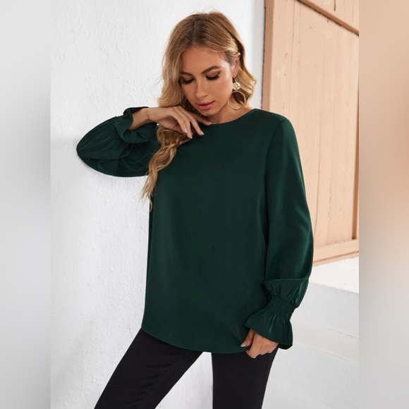 SHEIN Maternity Flounce Sleeve Keyhole Back Blouse - Picture 1 of 5